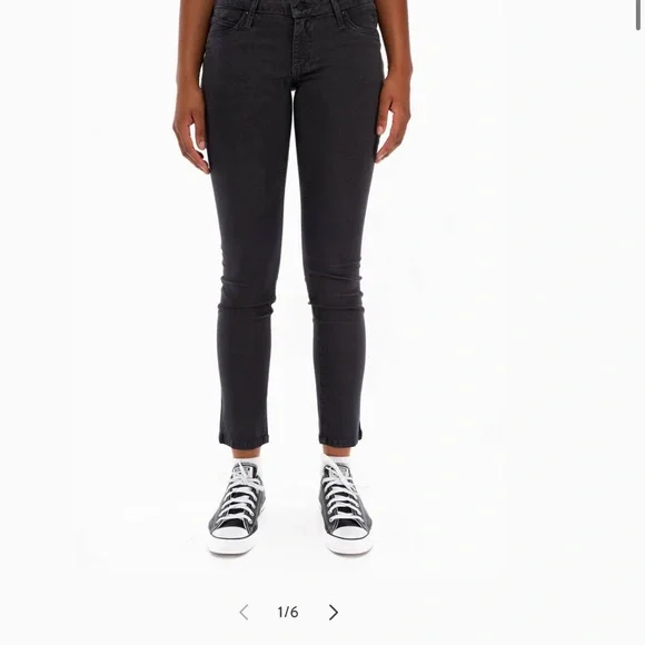 Robin's Jeans - Picture 7 of 7